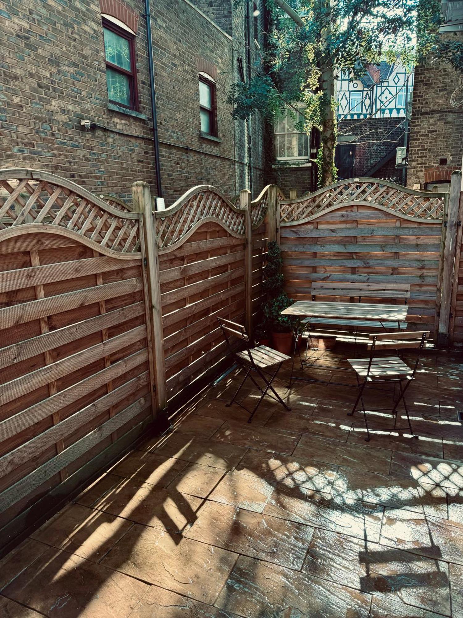 Holiday Home 2Br L 2Ba With Patio-Sleep 6 Лондон Екстер'єр фото